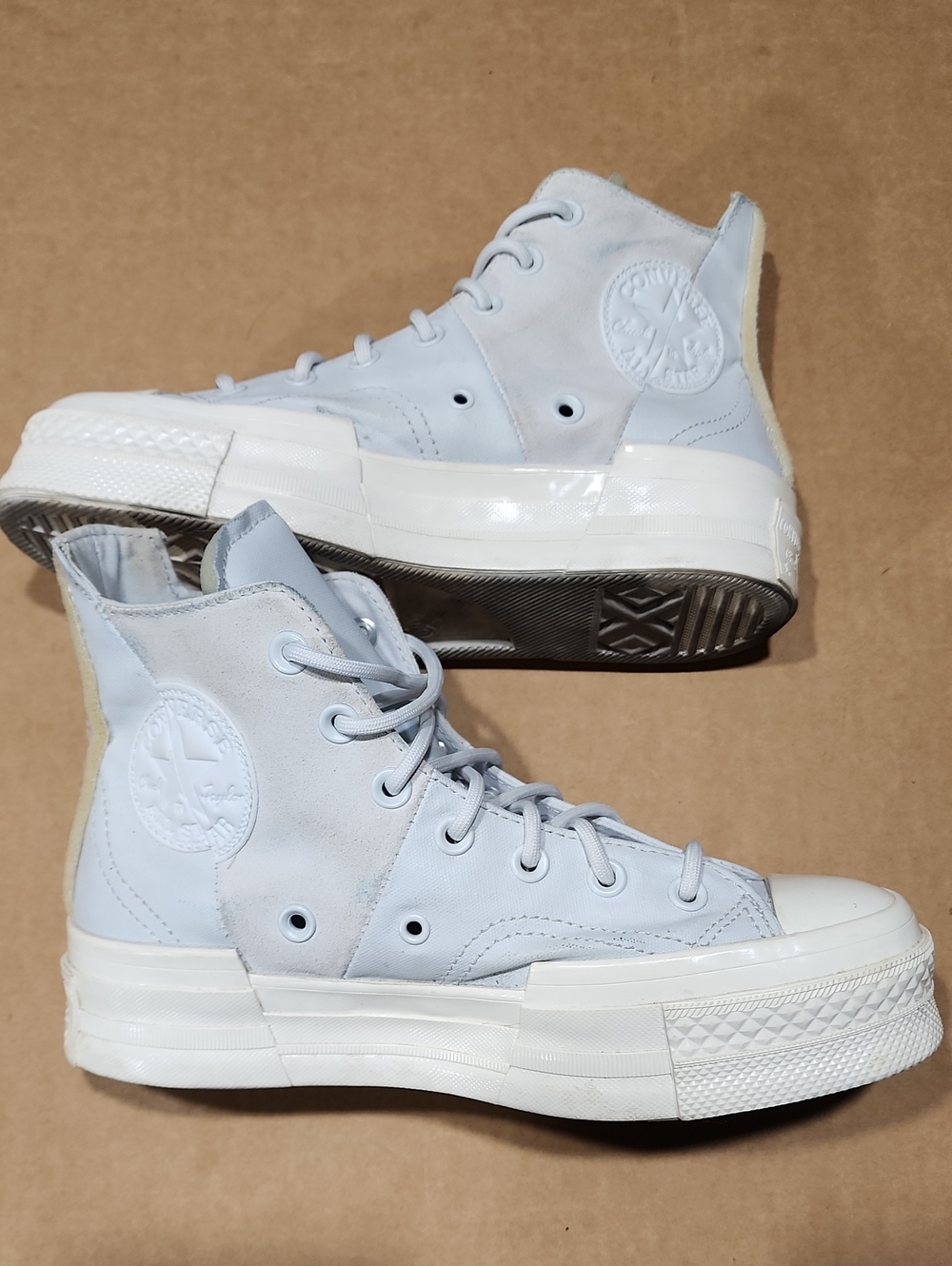 CONVERSE  Unisex Chuck Taylor All Star 70 Hi Plus  Size W 7.5 / M 5 5